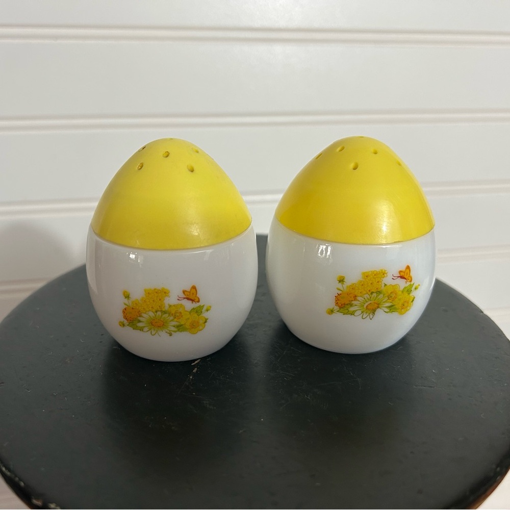 Vintage Easter decor Egg salt pepper shakers Avon sachet pair